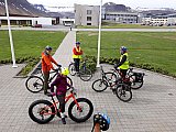 2020 - Vi&eth; upphaf fer&eth;ar, hj&aacute; gamla sj&uacute;krah&uacute;sinu. N&yacute;ja sj&uacute;krah&uacute;si&eth; &iacute; bakgrunni. - Hj&oacute;la&eth; &iacute; Fer&eth;af&eacute;lagi &Iacute;sfir&eth;inga