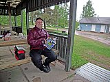 &Aacute; tjaldsv&aelig;&eth;inu &iacute; Valimaa &iacute; grenjandi rigningu. - Hj&oacute;la&eth; um Finnland 2010