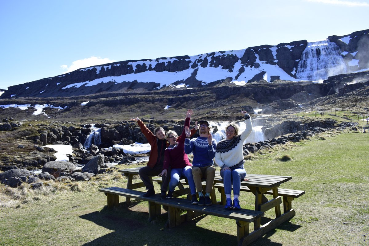 Meðlimir Cycling Westfjords á fyrsta starfsári þess: Smári, Dóra, Tyler og Nanný. Ljósmynd: óþekkti ferðamaðurinn.